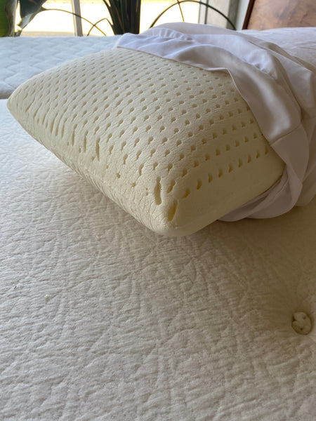 Queen size latex foam pillows discount